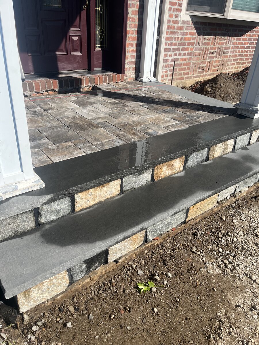 EW Blacktop & Concrete | Driveways, Pavers & More | Mineola NY